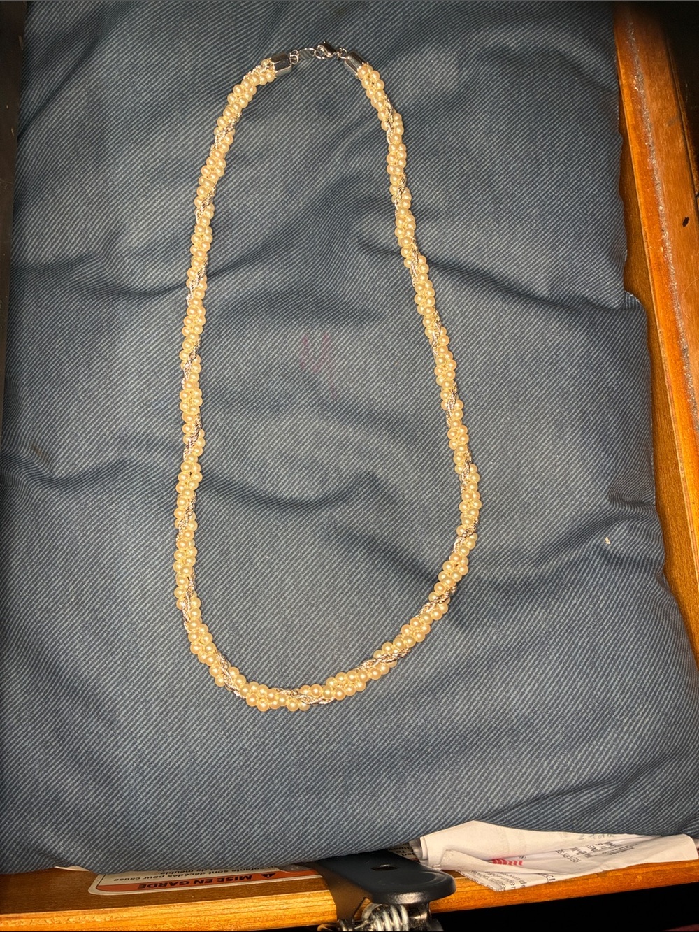 Source Unknown Pale Cream Twisted Bead Necklace